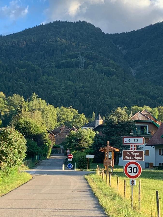 Petit Cocon Entre Lac, Golf Et Montagne, Proche D'Annecy Giez Dış mekan fotoğraf