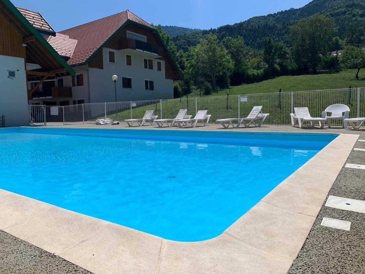Petit Cocon Entre Lac, Golf Et Montagne, Proche D'Annecy Giez Dış mekan fotoğraf